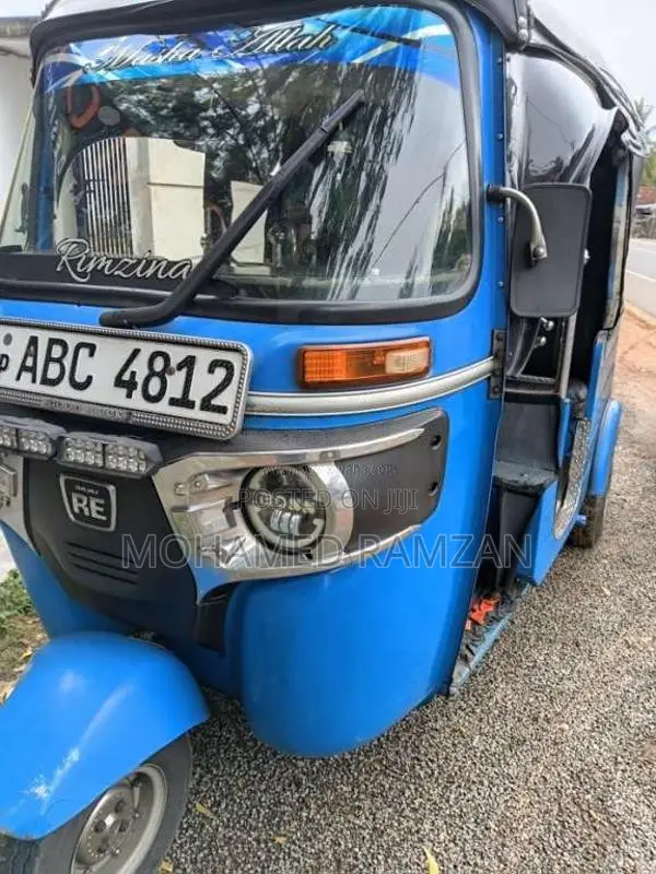 Bajaj RE 2015 Three Wheel (Used)