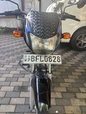 Bajaj CT-100 2017 Motorbike (Used)