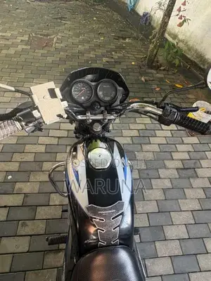 Bajaj CT-100 2017 Motorbike (Used)