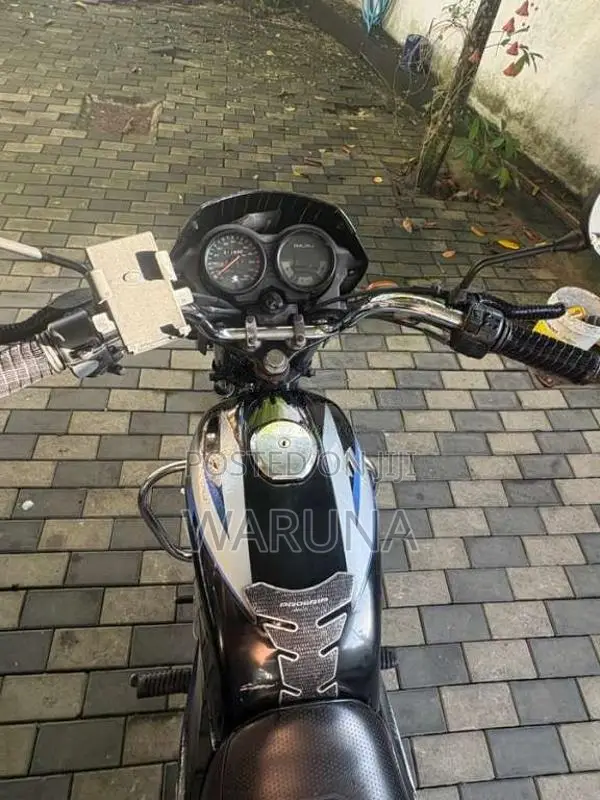 Bajaj CT-100 2017 Motorbike (Used)