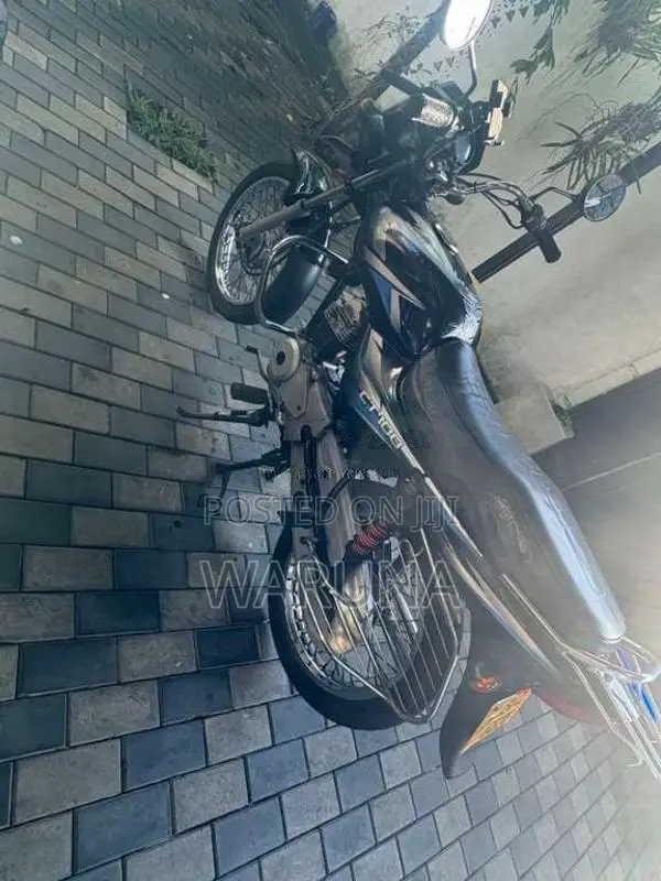 Bajaj CT-100 2017 Motorbike (Used)