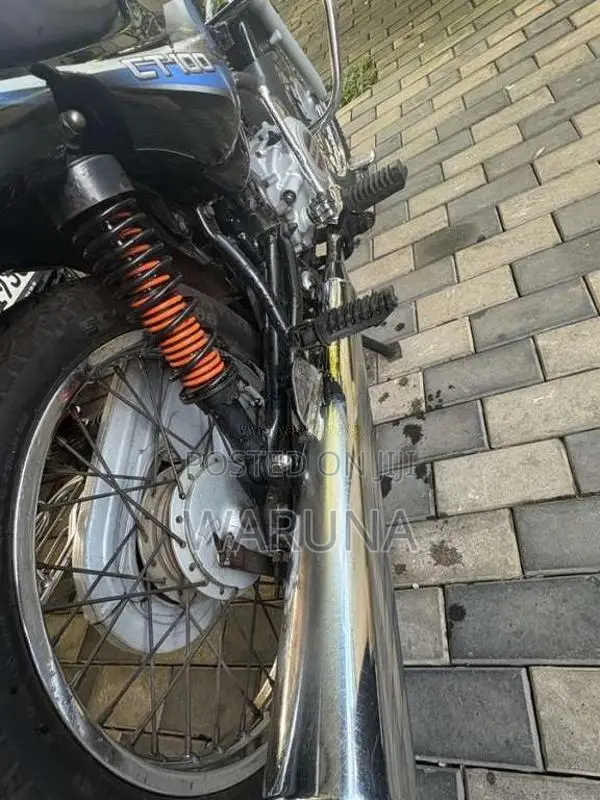 Bajaj CT-100 2017 Motorbike (Used)