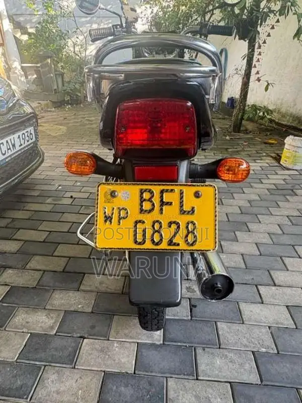 Bajaj CT-100 2017 Motorbike (Used)