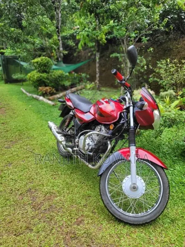 Bajaj Discover 2006 Motorbike (Used)