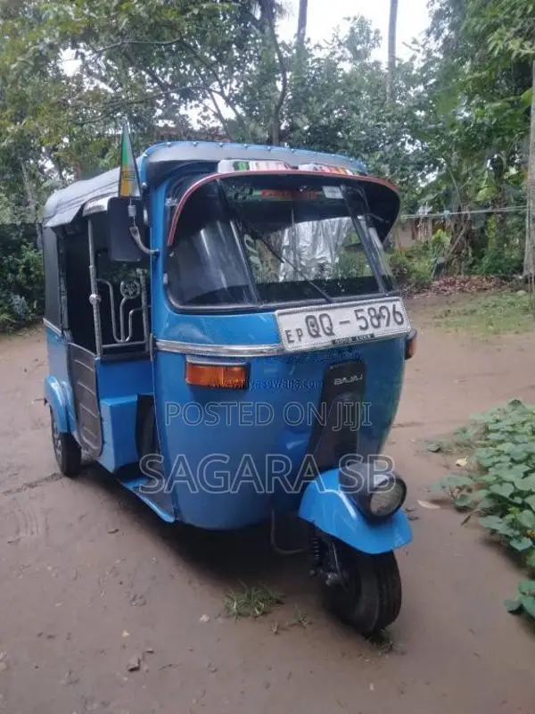 Bajaj 4 stroke 2008 Three Wheel (Used)