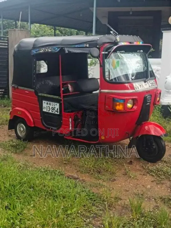 Bajaj 4 Stroke 2012 Three Wheel (Used)