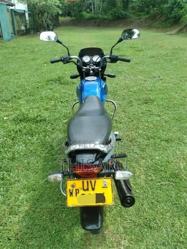 Bajaj Platina 2009 Motorbike (Used)