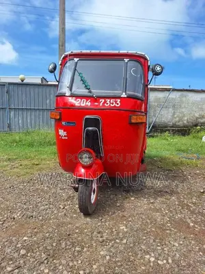 Bajaj 2stok 1999 Three Wheel (Used)