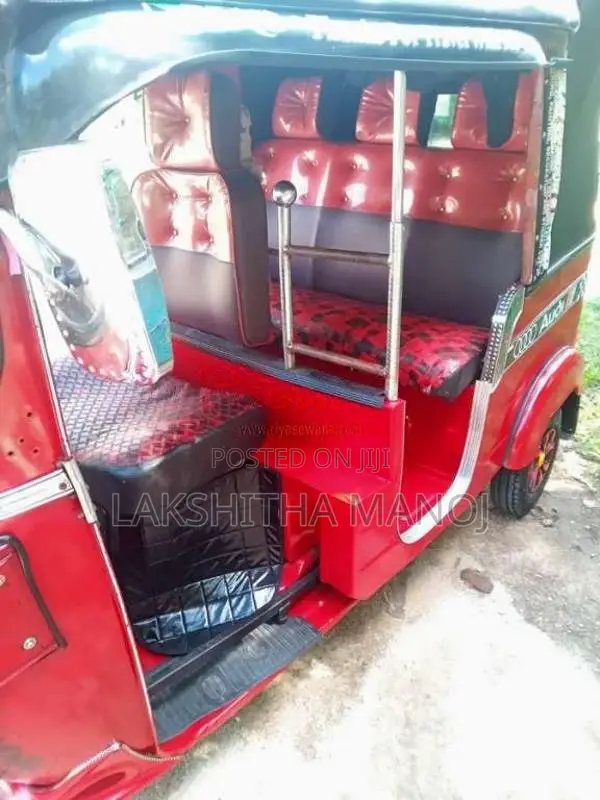 Bajaj RE 4 Stroke 2011 Three Wheel (Used)