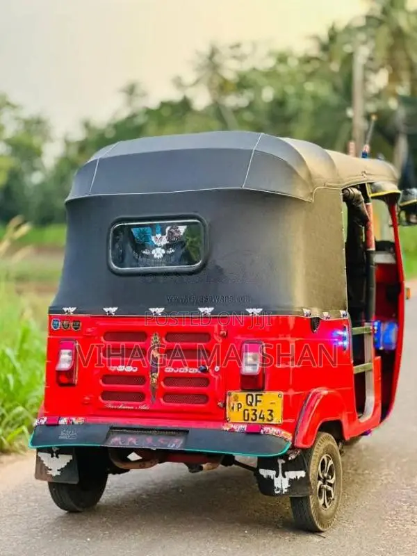 Bajaj RE 2006 Three Wheel (Used)