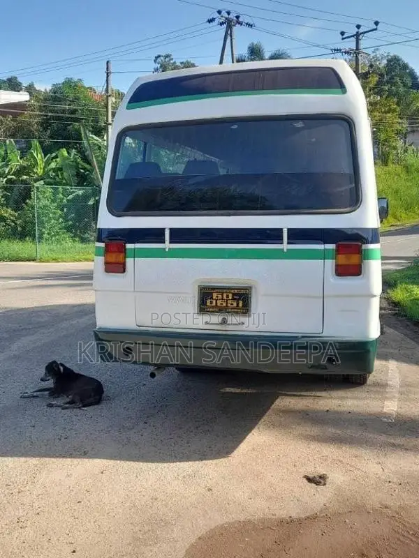 Isuzu Journey 1983 Bus (Used)