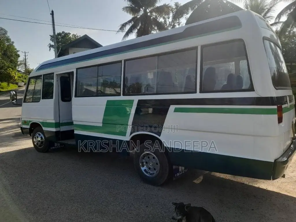 Isuzu Journey 1983 Bus (Used)