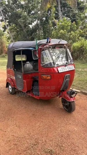 Bajaj RE 2 Stroke 1995 Three Wheel (Used)