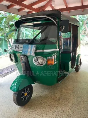 Bajaj 4 Stroke 2010 Three Wheel (Used)