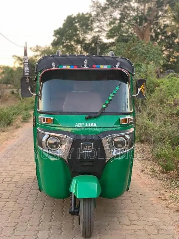 Bajaj RE 4 Stroke 2017 Three Wheel (Used)