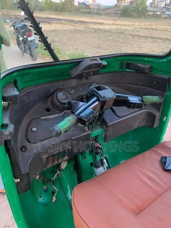 Bajaj RE 4 Stroke 2017 Three Wheel (Used)