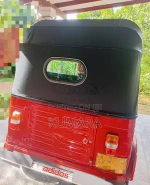 Bajaj RE 2 Stroke 2004 Three Wheel (Used)