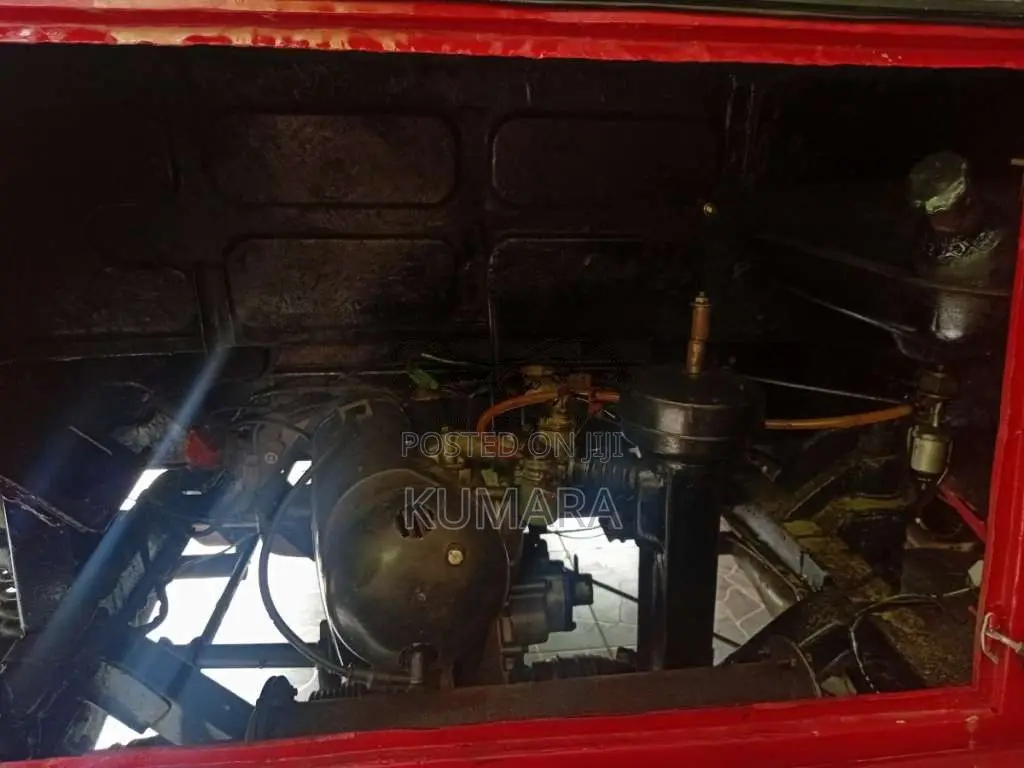 Bajaj RE 2 Stroke 2004 Three Wheel (Used)
