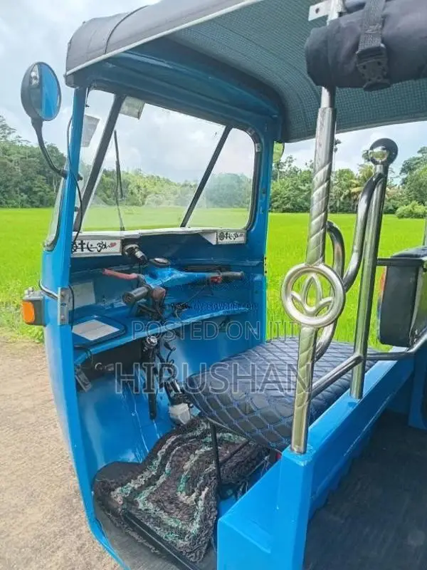 Bajaj RE 2 Stroke 2007 Three Wheel (Used)