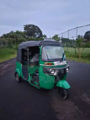 Bajaj RE 205 2017 Three Wheel (Used)