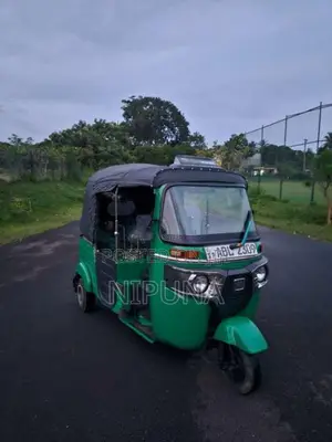 Bajaj RE 205 2017 Three Wheel (Used)