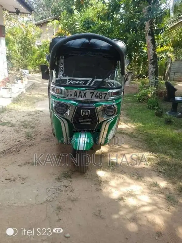 Bajaj RE 4 Stroke 2015 Three Wheel (Used)