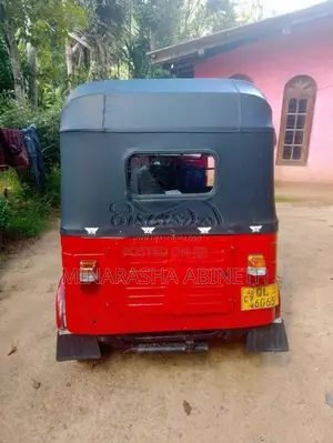 Bajaj RE 2007 Three Wheel (Used)