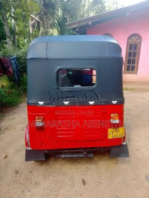 Bajaj RE 2007 Three Wheel (Used)