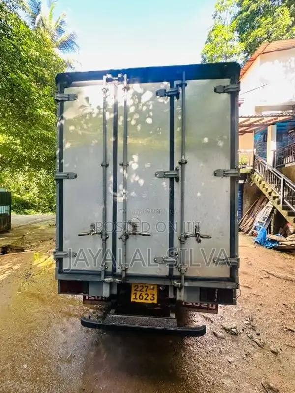 Isuzu 4BE1 1994 Lorry (Used)