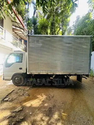 Isuzu 4BE1 1994 Lorry (Used)