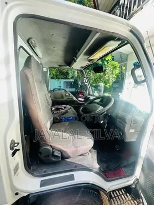 Isuzu 4BE1 1994 Lorry (Used)