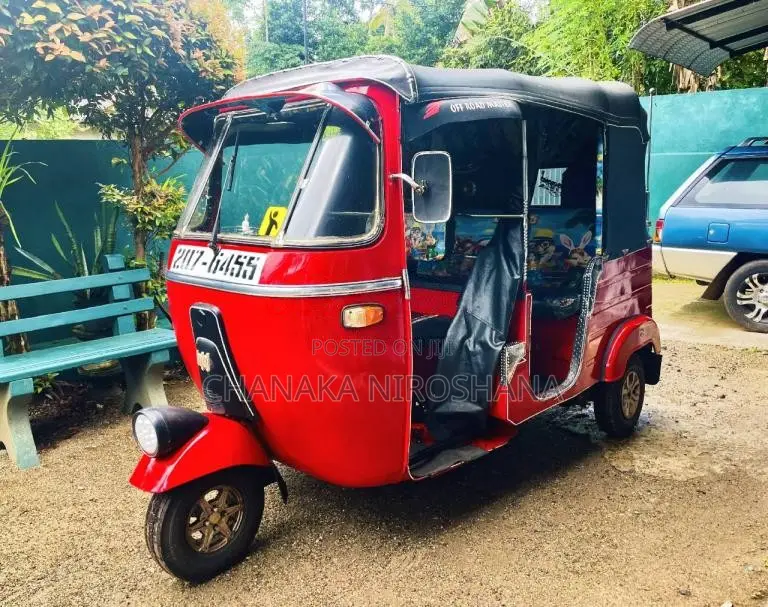 Bajaj 2 Stroke 2000 Three Wheel Brand New