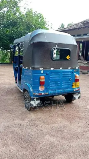Bajaj 2 stroke 2006 Three Wheel (Used)