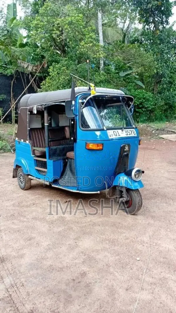 Bajaj 2 stroke 2006 Three Wheel (Used)