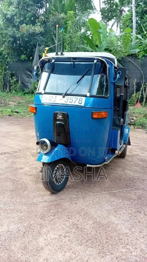 Bajaj 2 stroke 2006 Three Wheel (Used)