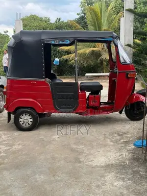 Bajaj RE 4 Stroke 2009 Three Wheel (Used)