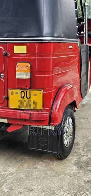 Bajaj RE 4 Stroke 2009 Three Wheel (Used)