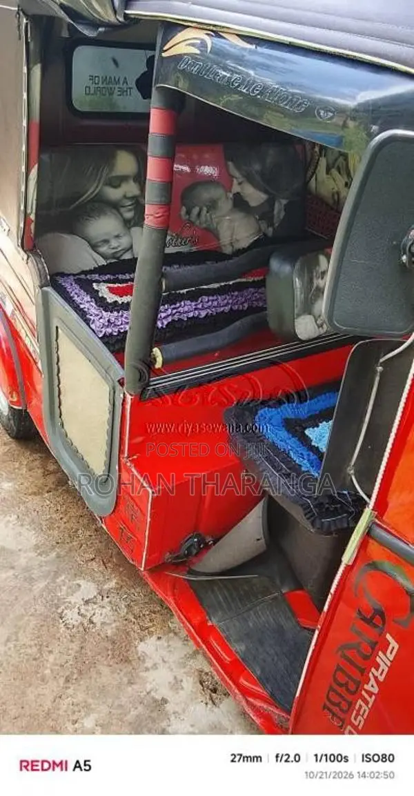 Bajaj RE 2 Stroke 1996 Three Wheel (Used)