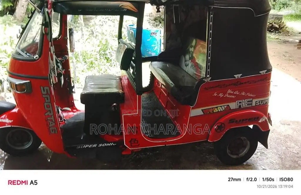 Bajaj RE 2 Stroke 1996 Three Wheel (Used)