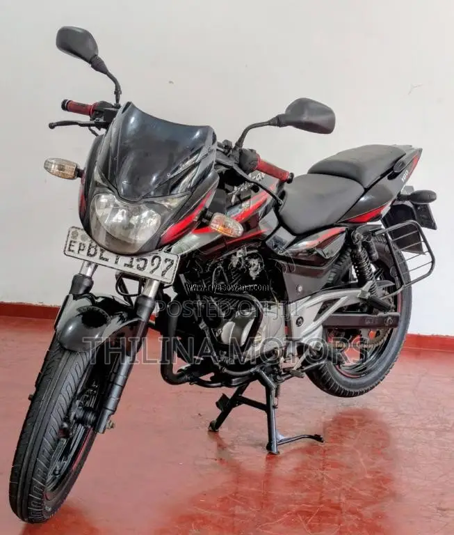 Bajaj Pulsar 2017 Motorbike (Used)