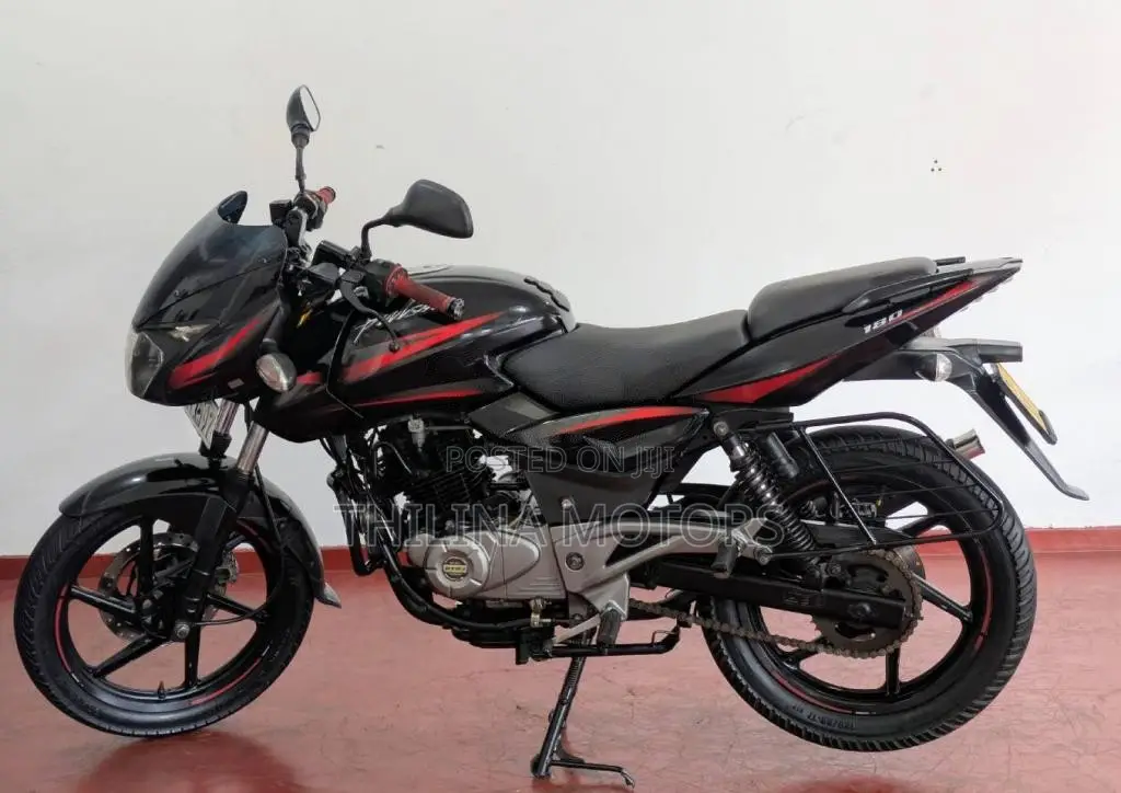 Bajaj Pulsar 2017 Motorbike (Used)