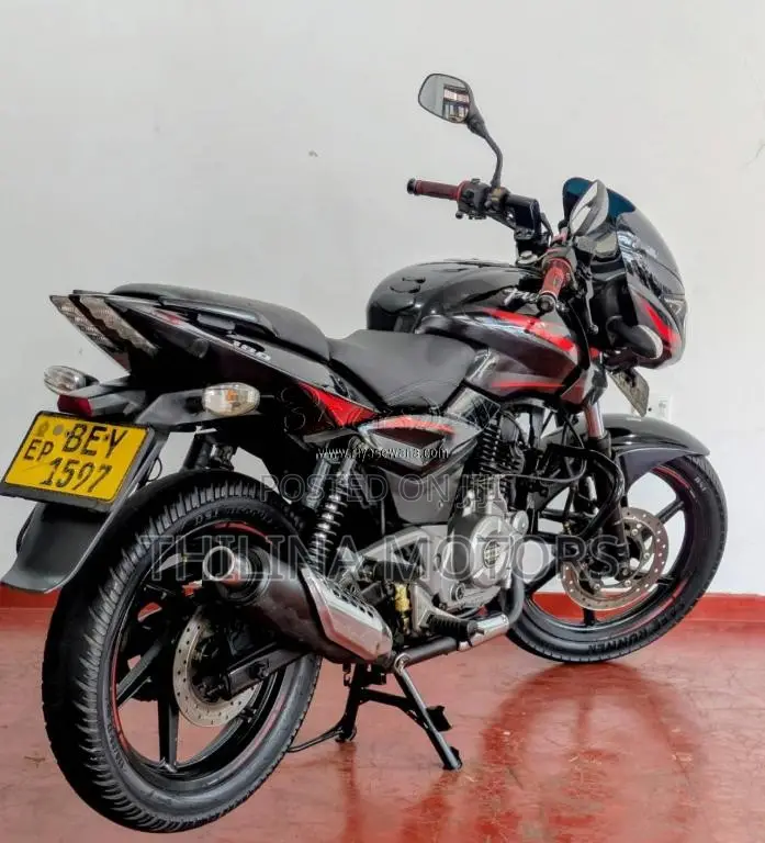 Bajaj Pulsar 2017 Motorbike (Used)