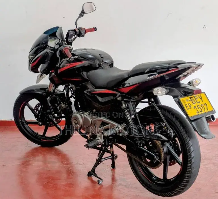 Bajaj Pulsar 2017 Motorbike (Used)