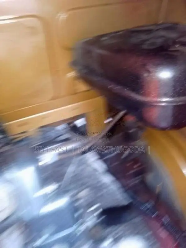 Bajaj Re 4 stroke 2010 Three Wheel (Used)