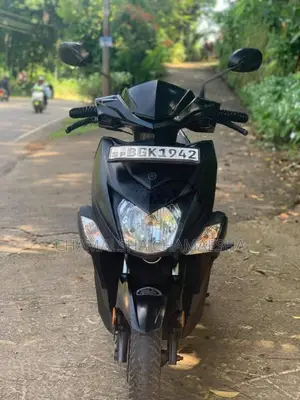 Yamaha Ray ZR 2014 Motorbike (Used)