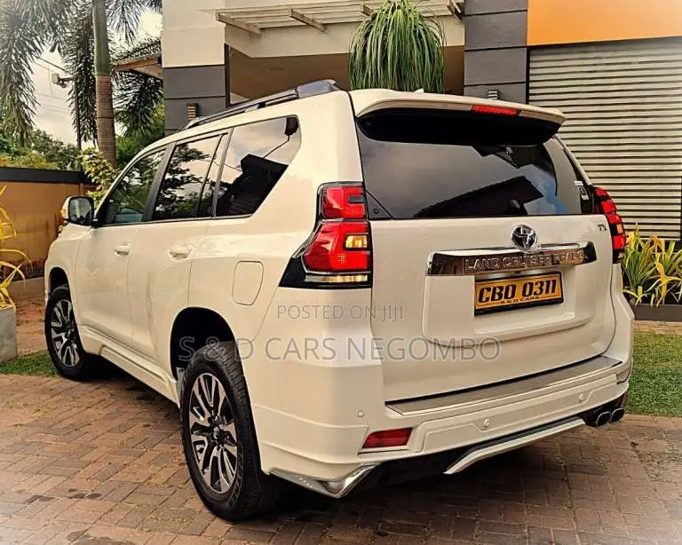 Toyota Land Cruiser Prado 150-TX -Fully Loaded 2023 SUV (Used)