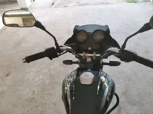 Bajaj Discovere 100 2017 motorcycle (Used)