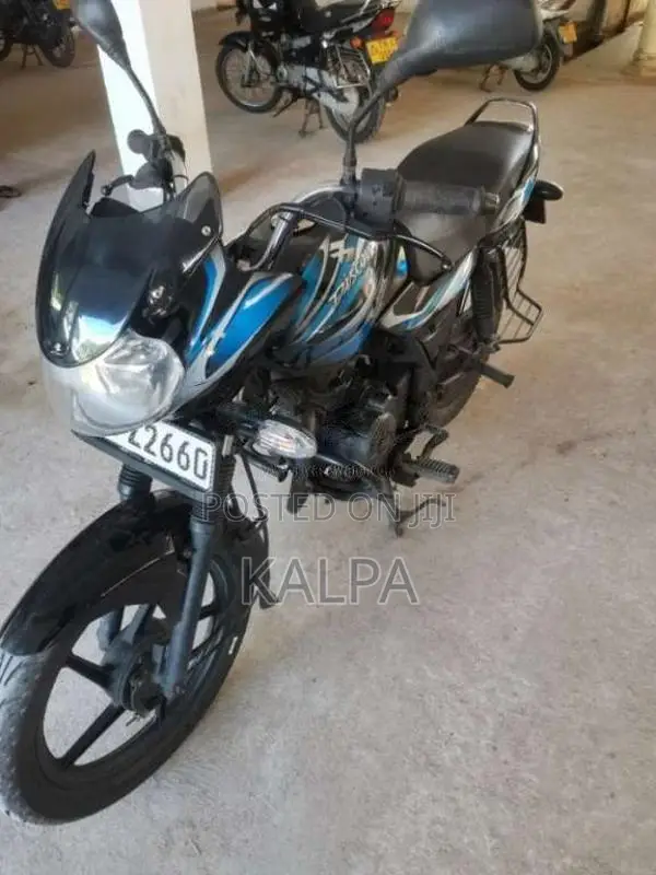 Bajaj Discovere 100 2017 motorcycle (Used)
