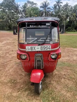Bajaj 4 Stroke 2010 Three Wheel (Used)