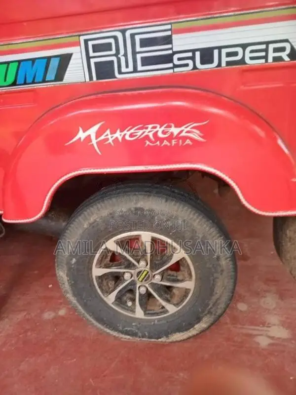 Bajaj 2 Stroke 2005 Three Wheel (Used)